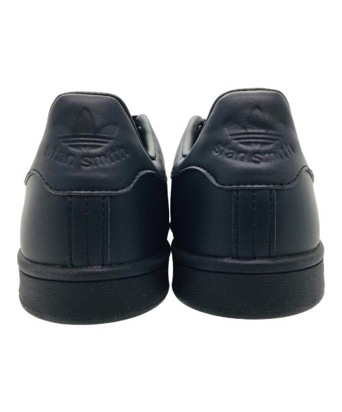 adidas（アディダス）adidas (アディダス) STANSMITH ブラック サイズ:US8、UK7 1/2、FR41 1/3、JP260、CHN255の古着・服飾アイテム