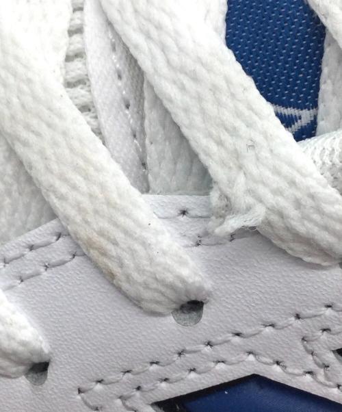 NEW BALANCE（ニューバランス）NEW BALANCE (ニューバランス) BB550ESA ブルー×ホワイト サイズ:US8、UK7.5、EU41.5、JPN26の古着・服飾アイテム