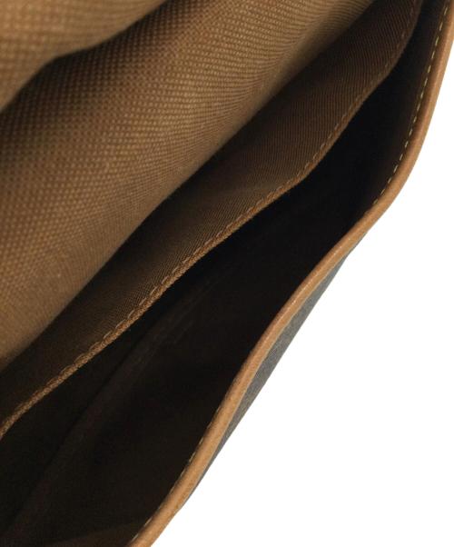 LOUIS VUITTON（ルイ ヴィトン）LOUIS VUITTON (ルイ ヴィトン) ショルダーバッグ ブラウンの古着・服飾アイテム