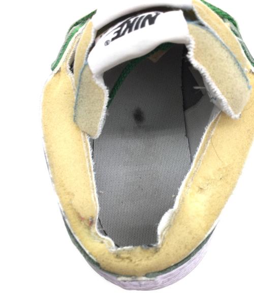 sacai（サカイ）sacai (サカイ) NIKE (ナイキ) Blazer Low ホワイト×グリーン サイズ:US10.5、UK9.5、EU44.5、CM28.5、BR42.5、CN285(2.5)の古着・服飾アイテム