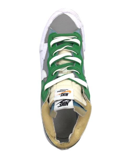 sacai（サカイ）sacai (サカイ) NIKE (ナイキ) Blazer Low ホワイト×グリーン サイズ:US10.5、UK9.5、EU44.5、CM28.5、BR42.5、CN285(2.5)の古着・服飾アイテム
