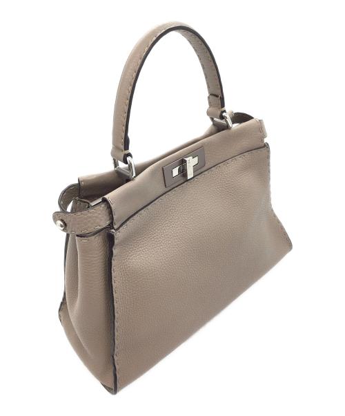 FENDI（フェンディ）FENDI (フェンディ) セレリア ピーカブー ミディアム グレーの古着・服飾アイテム