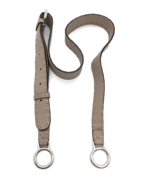 FENDI（フェンディ）FENDI (フェンディ) セレリア ピーカブー ミディアム グレーの古着・服飾アイテム