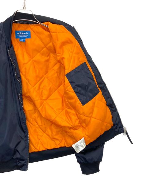 adidas Originals（アディダスオリジナル）adidas Originals (アディダスオリジナル) AY9150　MA-1ジャケット ネイビー サイズ:Mの古着・服飾アイテム