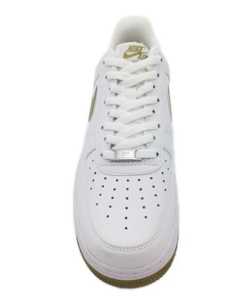 NIKE（ナイキ）NIKE (ナイキ) AIR FORCE 1 '07 ホワイト×グリーン サイズ:US10、UK9、EUR44、cm28、BR42、CN280(2.5)　の古着・服飾アイテム