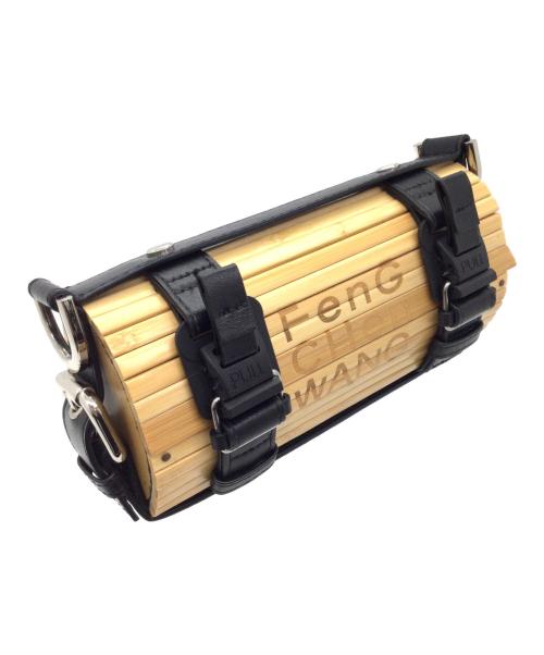 FenG CHen WANG（フェンチェンワン）FenG CHen WANG (フェンチェンワン) ショルダーバッグ ベージュ×ブラックの古着・服飾アイテム