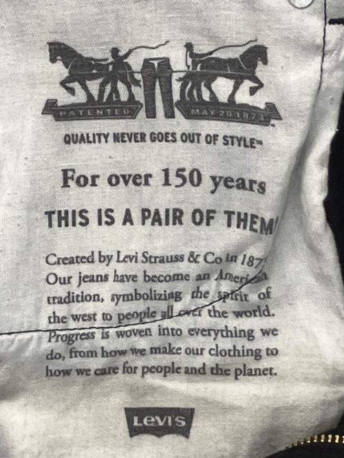 LEVI'S（リーバイス）LEVI'S (リーバイス) PC9-A7221-0024　デニムパンツ ブラック サイズ:W31×L32の古着・服飾アイテム