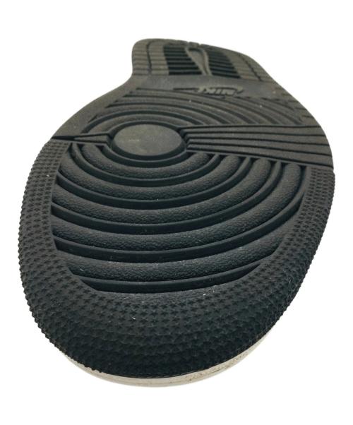 NIKE（ナイキ）NIKE (ナイキ) Air Jordan 1 Mid ブラック×ホワイト サイズ:US9、UK8、EUR42.5、cm27、BR40.5、CN270(2.5)の古着・服飾アイテム