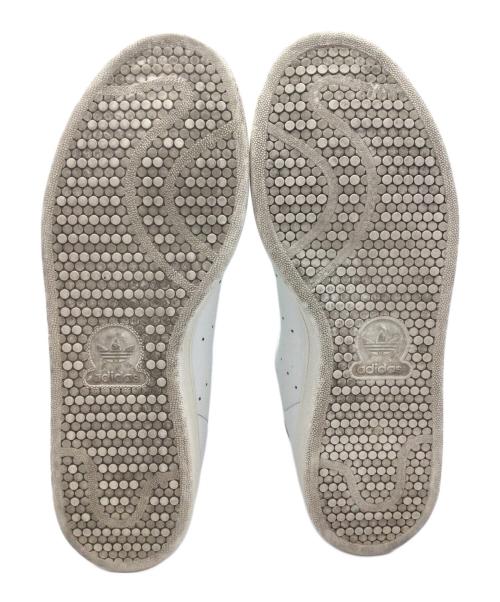 adidas（アディダス）adidas (アディダス) STAN SMITH W ホワイト×グレー サイズ:US10 1/2、UK9、FR43 1/3、JP275、CHN265の古着・服飾アイテム