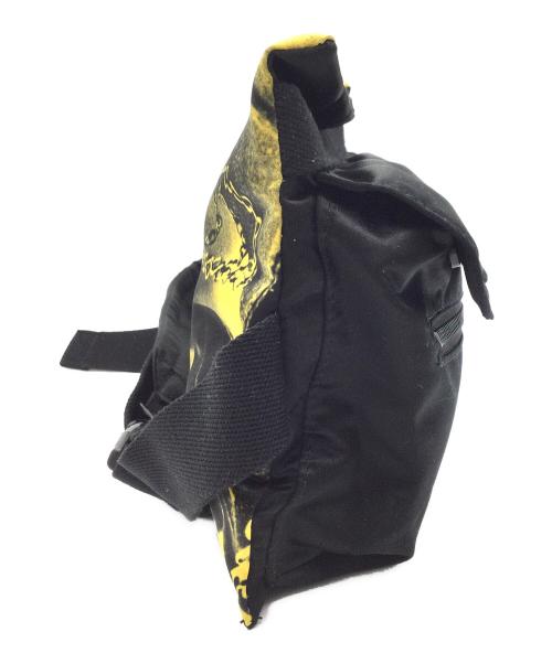 EASTPAK（イーストパック）EASTPAK (イーストパック) RAF SIMONS (ラフシモンズ) ボディーバッグ ブラックの古着・服飾アイテム