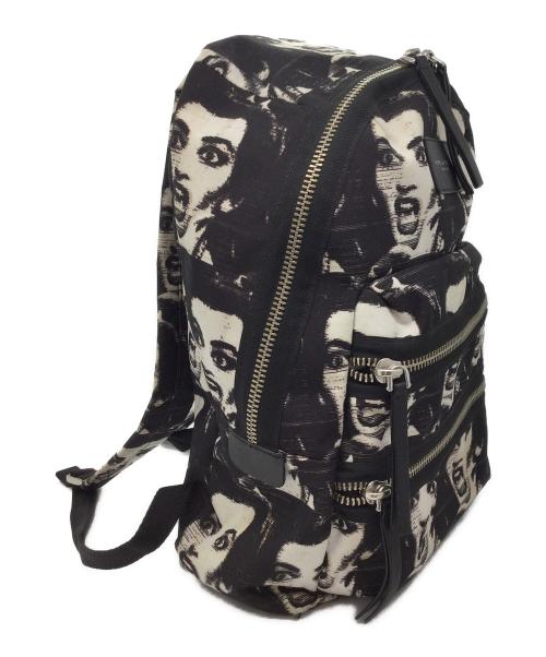 MARC JACOBS（マークジェイコブス）MARC JACOBS (マークジェイコブス) リュック ホワイト×ブラックの古着・服飾アイテム