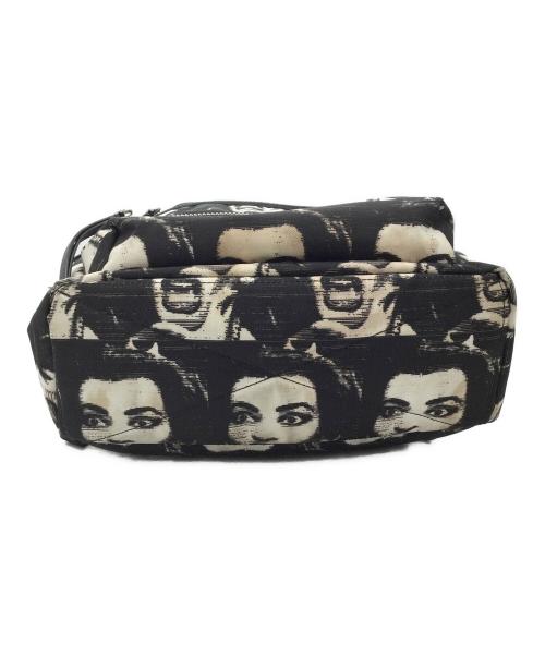 MARC JACOBS（マークジェイコブス）MARC JACOBS (マークジェイコブス) リュック ホワイト×ブラックの古着・服飾アイテム