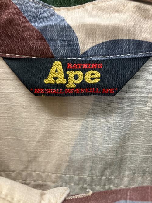 A BATHING APE（アベイシングエイプ）A BATHING APE (アベイシングエイプ) 半袖シャツ マルチカラー サイズ:Mの古着・服飾アイテム