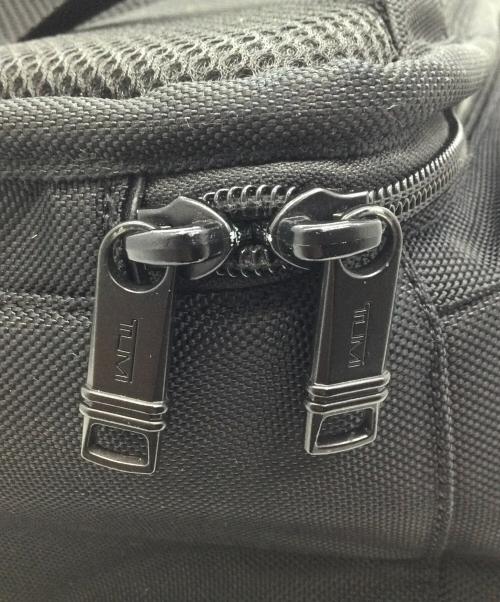 TUMI（トゥミ）TUMI (トゥミ) バックパック ブラックの古着・服飾アイテム