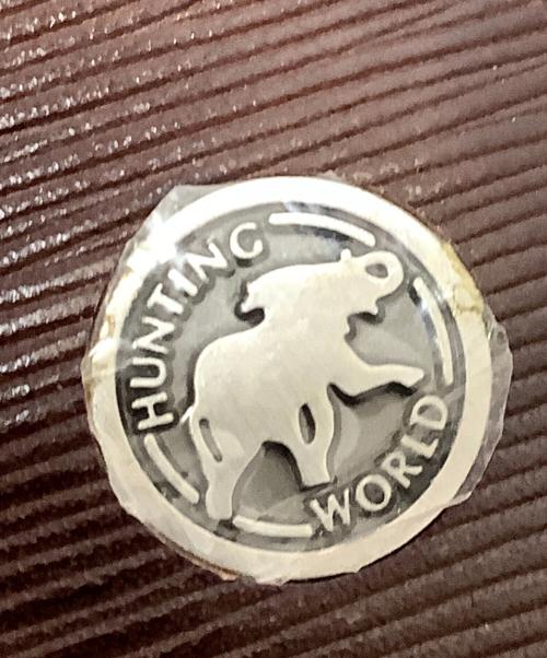 HUNTING WORLD（ハンティングワールド）HUNTING WORLD (ハンティングワールド) 2つ折り財布 ブラウンの古着・服飾アイテム