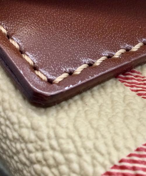 BURBERRY LONDON（バーバリーロンドン）BURBERRY LONDON (バーバリーロンドン) ショルダーバッグ ベージュの古着・服飾アイテム