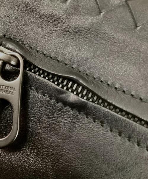 BOTTEGA VENETA（ボッテガベネタ）BOTTEGA VENETA (ボッテガベネタ) クラッチバッグ ブラックの古着・服飾アイテム
