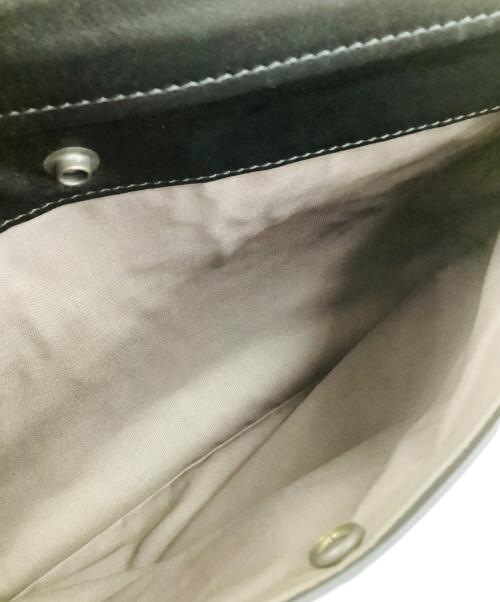 BOTTEGA VENETA（ボッテガベネタ）BOTTEGA VENETA (ボッテガベネタ) クラッチバッグ ブラックの古着・服飾アイテム