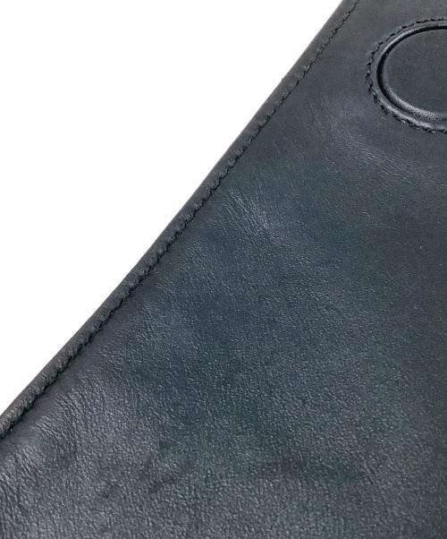 BOTTEGA VENETA（ボッテガベネタ）BOTTEGA VENETA (ボッテガベネタ) クラッチバッグ ブラックの古着・服飾アイテム