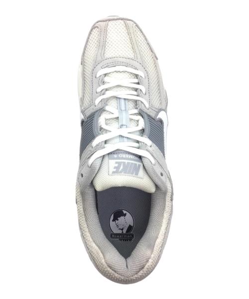 NIKE（ナイキ）NIKE (ナイキ) ZOOM VOMERO5 グレー サイズ:US11、UK8.5、EUR43、cm28、BR41、CN280(2.5)の古着・服飾アイテム