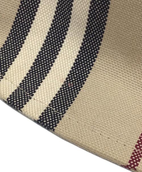 BURBERRY LONDON（バーバリーロンドン）BURBERRY LONDON (バーバリーロンドン) バケットハット ベージュ×ブラックの古着・服飾アイテム