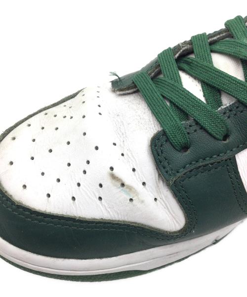 NIKE（ナイキ）NIKE (ナイキ) Dunk Low Retro ホワイト×グリーン サイズ:US9、UK8、EUR42.5、cm27、BR40.5、CN270(2.5)の古着・服飾アイテム