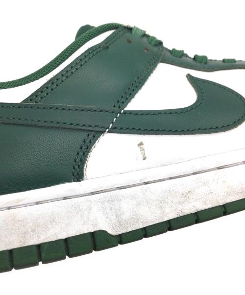 NIKE（ナイキ）NIKE (ナイキ) Dunk Low Retro ホワイト×グリーン サイズ:US9、UK8、EUR42.5、cm27、BR40.5、CN270(2.5)の古着・服飾アイテム