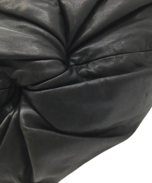 GIORGIO ARMANI（ジョルジョアルマーニ）GIORGIO ARMANI (ジョルジョアルマーニ) ショルダーバッグ ブラックの古着・服飾アイテム