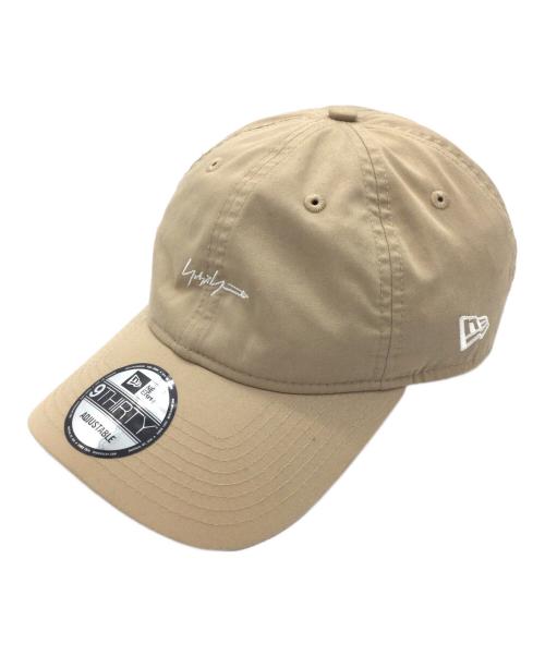 New Era（ニューエラ）New Era (ニューエラ) YOHJI YAMAMOTO (ヨウジヤマモト) ECOPET 9THIRTY MINI LOGO ベージュの古着・服飾アイテム