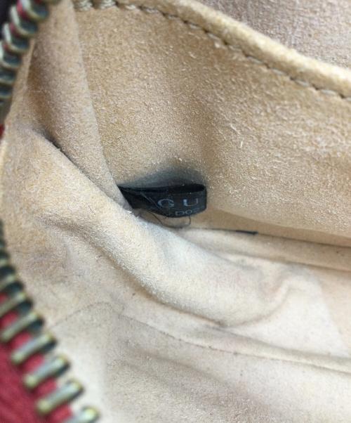 GUCCI（グッチ）GUCCI (グッチ) ショルダーバッグ レッドの古着・服飾アイテム