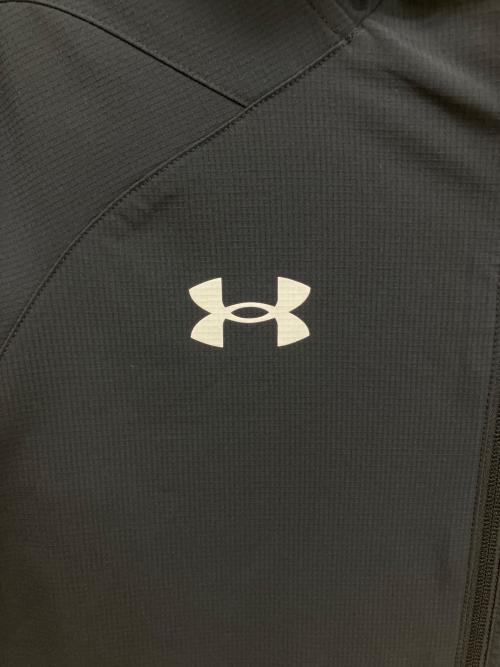 UNDER ARMOUR（アンダーアーマー）UNDER ARMOUR (アンダーアーマー) 6015051　トレーニングウェア ブラック×レッド サイズ:Mの古着・服飾アイテム