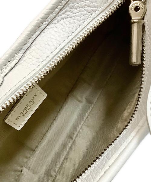 BURBERRY（バーバリー）BURBERRY (バーバリー) ショルダーバッグ スカイブルー×ホワイトの古着・服飾アイテム
