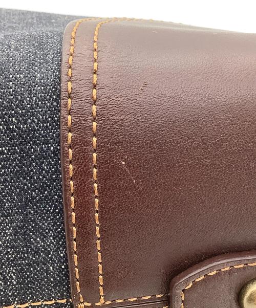 BURBERRY BLUE LABEL（バーバリー ブルー レーベル）BURBERRY BLUE LABEL (バーバリー ブルー レーベル) ショルダーバッグ ブラウン×インディゴの古着・服飾アイテム