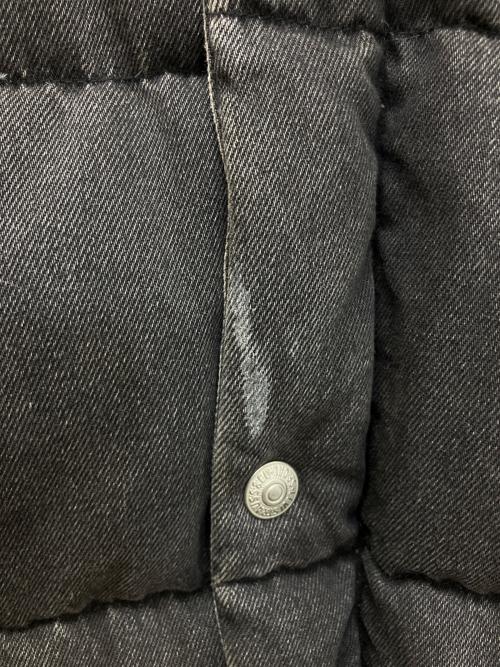 LEVI'S（リーバイス）LEVI'S (リーバイス) PC9-A5803-0001　ダウンジャケット グレー サイズ:Sの古着・服飾アイテム