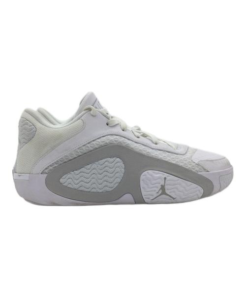 NIKE（ナイキ）NIKE (ナイキ) バスケットボールシューズ ホワイト サイズ:US9、UK8、EUR42.5、cm27、BR40.5、CN270(2.5)の古着・服飾アイテム