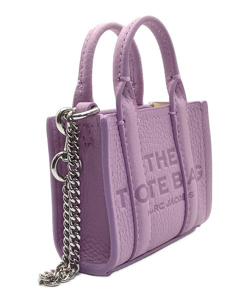 MARC JACOBS（マークジェイコブス）MARC JACOBS (マークジェイコブス) THE LEATHER NANO TOTE CHARM パープルの古着・服飾アイテム