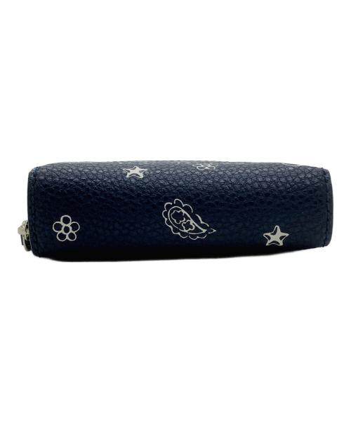 MARC JACOBS（マークジェイコブス）MARC JACOBS (マークジェイコブス) ザ バンダナ ミニ レザー コンパクト ウォレット ネイビーの古着・服飾アイテム