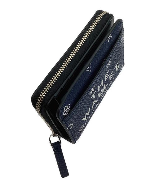 MARC JACOBS（マークジェイコブス）MARC JACOBS (マークジェイコブス) ザ バンダナ ミニ レザー コンパクト ウォレット ネイビーの古着・服飾アイテム