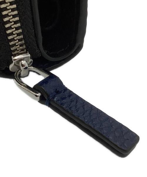 MARC JACOBS（マークジェイコブス）MARC JACOBS (マークジェイコブス) ザ バンダナ ミニ レザー コンパクト ウォレット ネイビーの古着・服飾アイテム