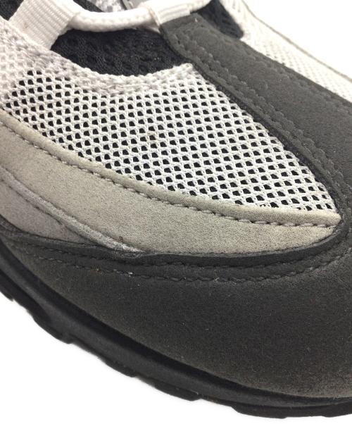 NIKE（ナイキ）NIKE (ナイキ) AIR MAX 95 BIG BUBBLE グレー×ホワイト サイズ:US10.5、UK9.5、EU44.5、CM28.5、BR42.5、CN285の古着・服飾アイテム