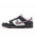 NIKE (ナイキ) Dunk Low SE 