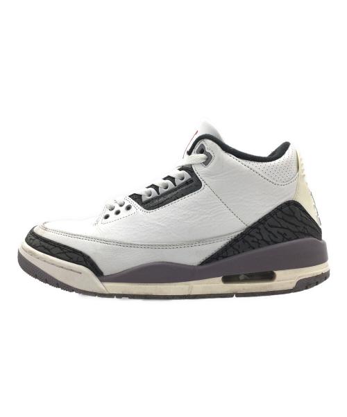 NIKE（ナイキ）NIKE (ナイキ) Air Jordan 3 Retro  ホワイト×ブラック サイズ:US8、UK7、EUR41、cm26、BR39.5、CN260(2.5)の古着・服飾アイテム