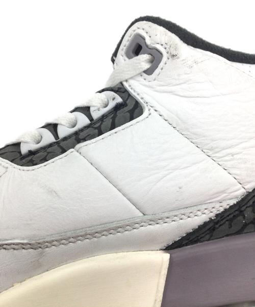 NIKE（ナイキ）NIKE (ナイキ) Air Jordan 3 Retro  ホワイト×ブラック サイズ:US8、UK7、EUR41、cm26、BR39.5、CN260(2.5)の古着・服飾アイテム