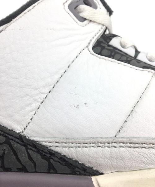 NIKE（ナイキ）NIKE (ナイキ) Air Jordan 3 Retro  ホワイト×ブラック サイズ:US8、UK7、EUR41、cm26、BR39.5、CN260(2.5)の古着・服飾アイテム