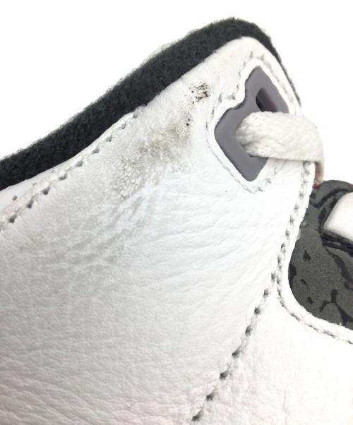 NIKE（ナイキ）NIKE (ナイキ) Air Jordan 3 Retro  ホワイト×ブラック サイズ:US8、UK7、EUR41、cm26、BR39.5、CN260(2.5)の古着・服飾アイテム