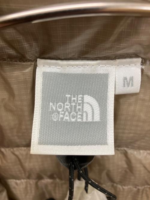 THE NORTH FACE（ザ ノース フェイス）THE NORTH FACE (ザ ノース フェイス) NDW18174　ダウンジャケット ベージュ サイズ:Mの古着・服飾アイテム