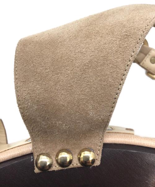 JIMMY CHOO（ジミーチュウ）JIMMY CHOO (ジミーチュウ) プラットフォームサンダル ベージュ サイズ:38の古着・服飾アイテム