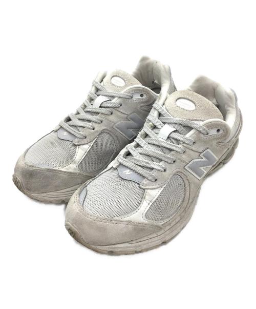 NEW BALANCE（ニューバランス）NEW BALANCE (ニューバランス) U2002RGR ホワイト サイズ:US7、UK6.5、EU40、JPN25の古着・服飾アイテム