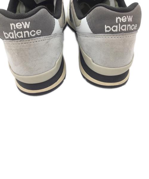 NEW BALANCE（ニューバランス）NEW BALANCE (ニューバランス) スニーカー グレー サイズ:US7、UK6.5、EUR40、cm25の古着・服飾アイテム