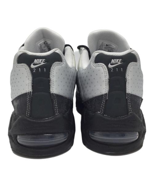 NIKE（ナイキ）NIKE (ナイキ) ローカットスニーカー シルバー×ブラック サイズ:US11、UK10、EUR45、cm29、BR43、CN290の古着・服飾アイテム